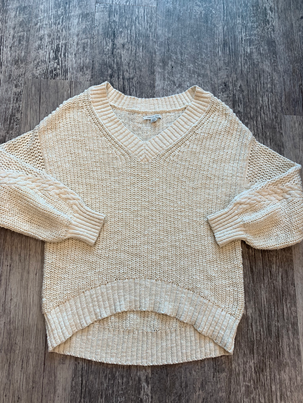 American Eagle Sweater Size Small