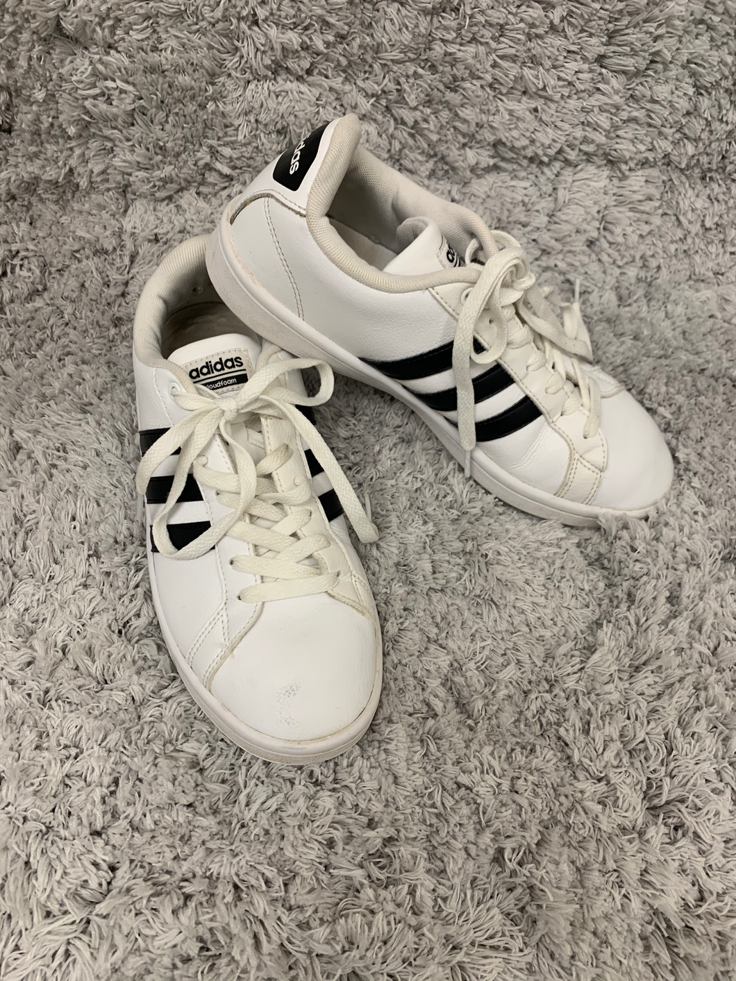 Adidas Casual Shoes Womens 8