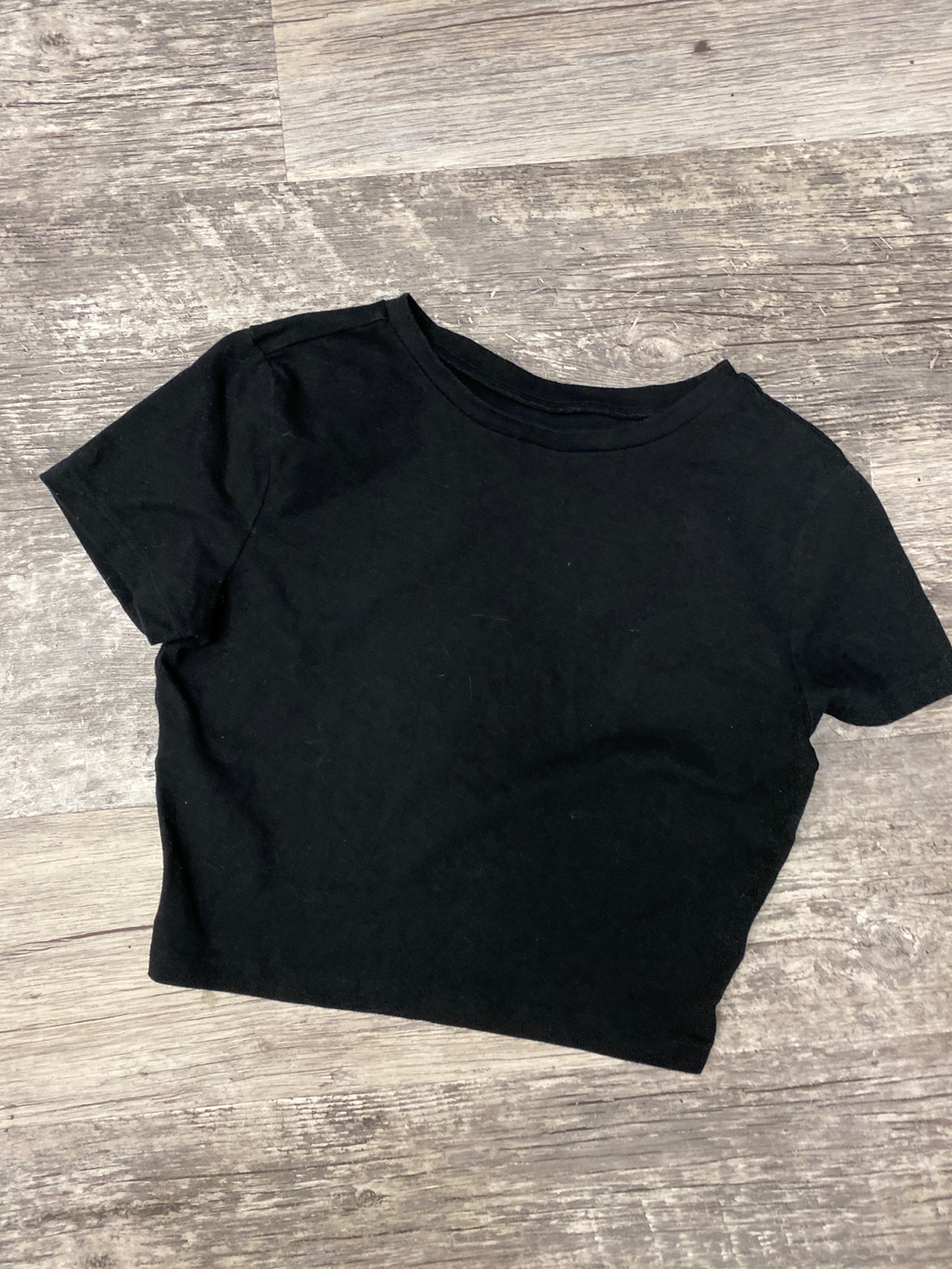 Wild Fable T-Shirt Size Medium