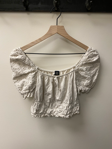 Urban Outfitters ( U ) Short Sleeve Top Size Medium